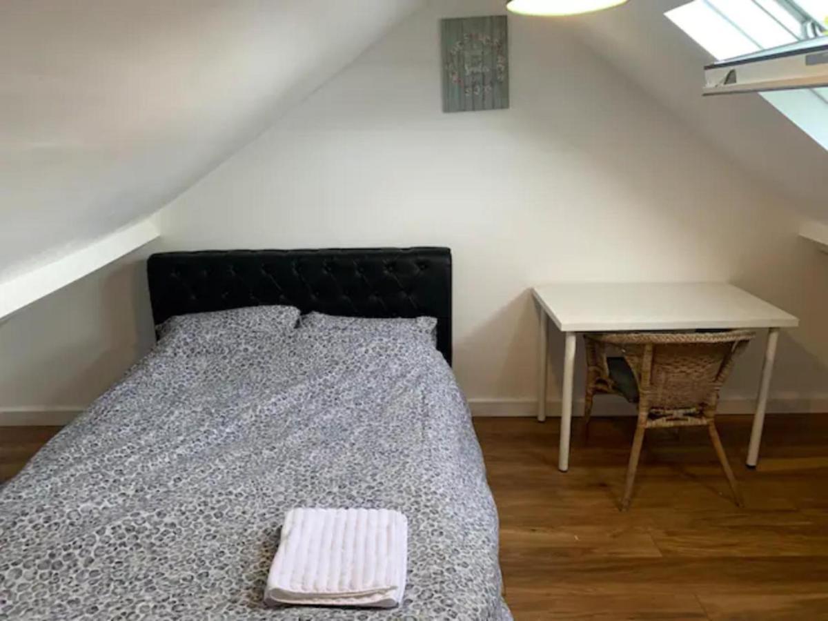 Modern 5 Bedroom Family House - 18 Mins To Station London Eksteriør billede